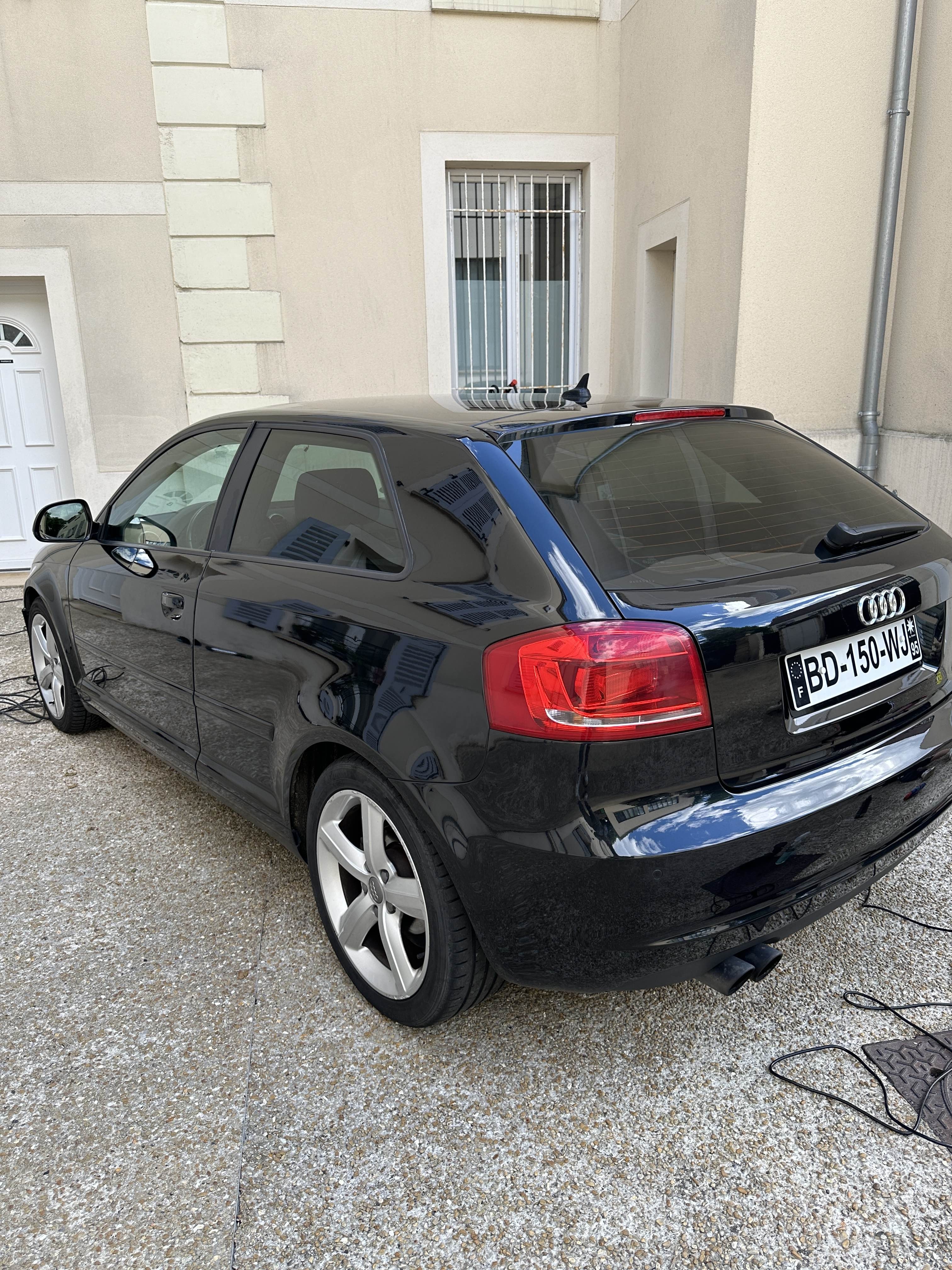 Polissage de carrosserie